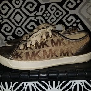 Michael Kors Sneakers